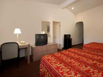 Hotel Econo At The Park